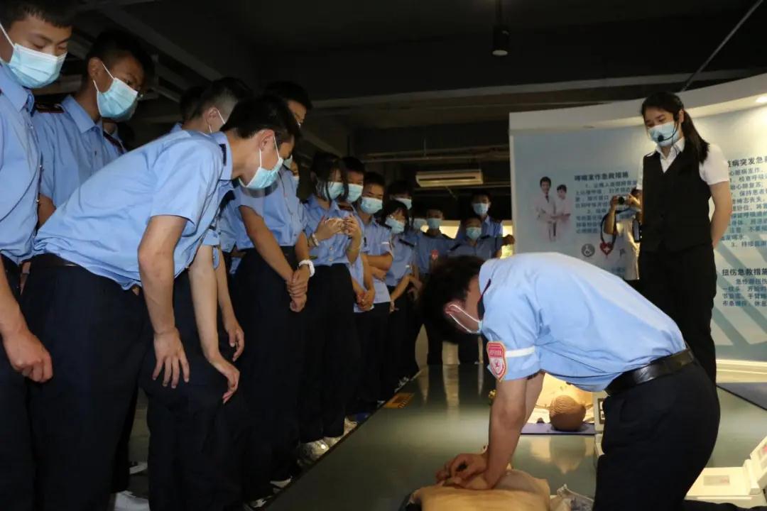 南昌向遠軌道技術(shù)學(xué)校組織學(xué)生赴南昌安全生產(chǎn)教育警示基地體驗活動